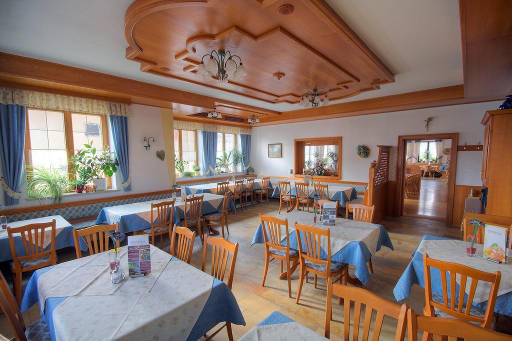Gasthof Schneiderwirt, Kipfenberg Ot Hirnstetten Extérieur photo